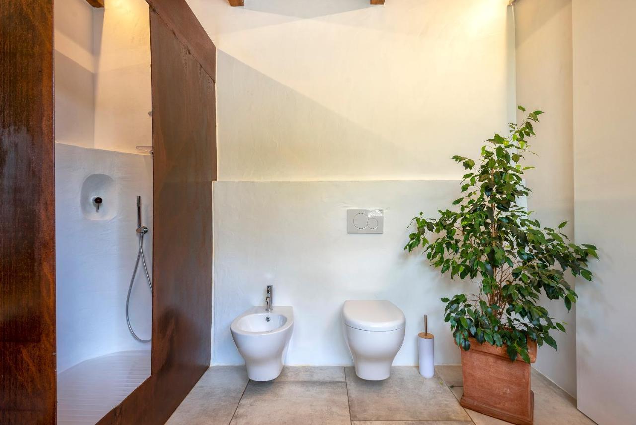 Villa Tre Nibbari San Pantaleo Bagian luar foto